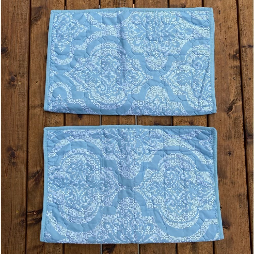 The Big One Pillow Sham Set
